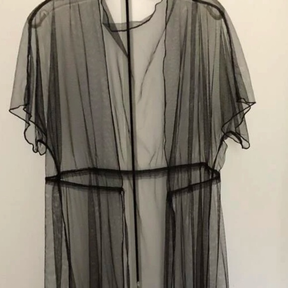 PLUS Mesh Kimono 🖤 - Picture 4 of 4